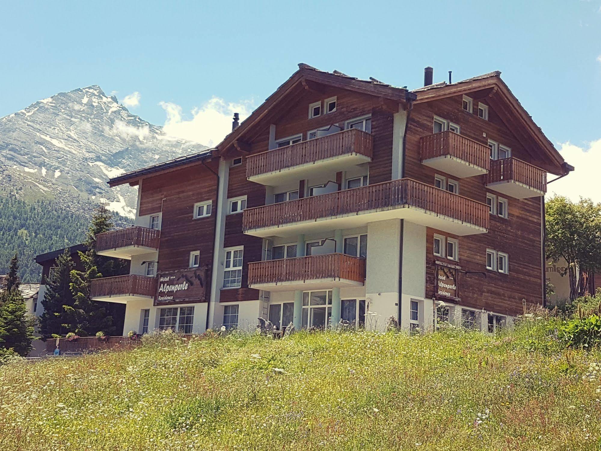 Hotel Alpenperle 3*